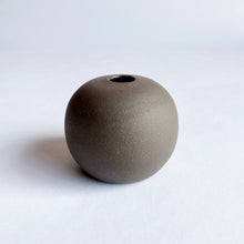 Load image into Gallery viewer, Small Bud Vase