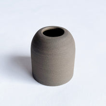 Load image into Gallery viewer, Small Bud Vase