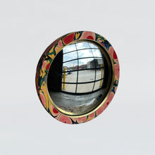 Load image into Gallery viewer, Round Mirrors