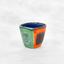 Load image into Gallery viewer, Party Cup 16