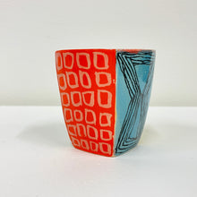 Load image into Gallery viewer, Party Cup 24