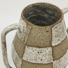 Load image into Gallery viewer, Checkered Vase