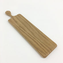 Load image into Gallery viewer, Small Oak Cheeseboard