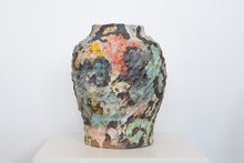 Load image into Gallery viewer, Vase (Face)
