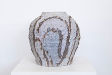 Load image into Gallery viewer, Vase
