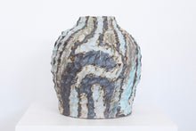 Load image into Gallery viewer, Vase
