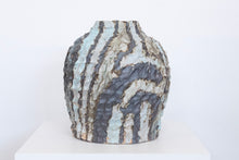 Load image into Gallery viewer, Vase
