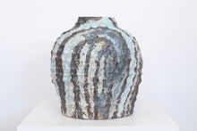 Load image into Gallery viewer, Vase

