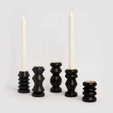 Load image into Gallery viewer, Familia Candle Holder Set (Black)

